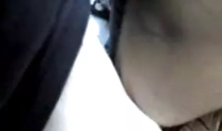 یک از blowjob زن شوهردار شهوانی