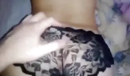 زمان شگفت انگیز پا شهوانی با خواهر - آنجل سامرز و كاتیا نوبیلی