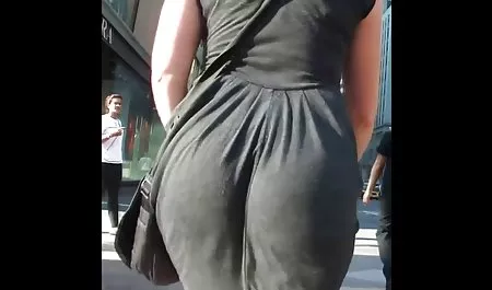 Lapdance سکس با زن عمو شهوانی و نوار توسط مبتدی چک