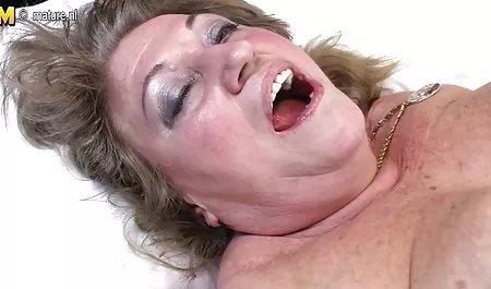 MotherFucker TIL MILF روی داستان واقعی شهوانی خروس عظیم می گذرد