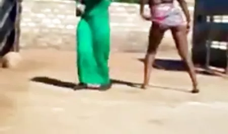 دست و از داستا شهوانی بین بردن صورت POV خوب