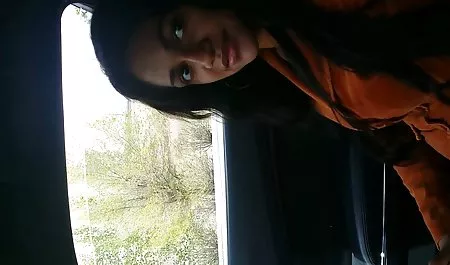 دوست داستان شهوانی حشری دختر جدید که گرفتار خودارضایی شده است لعنتی می شود